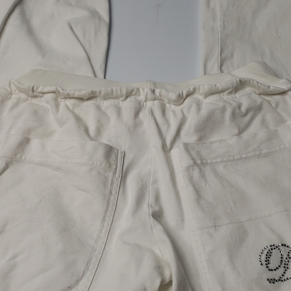 DEVOTION lounge pants - Picture 4 of 11